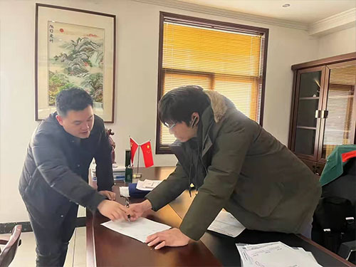 Field inspection of aluminum dihydrogen phosphate chemical by customers in South Africa - Company News - 2